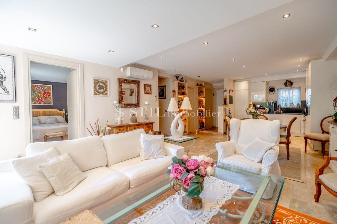 Villa en Sainte-Maxime, Provenza-Alpes-Costa Azul, Francia 3 - 16268988
