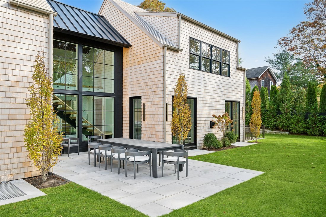 East Hampton, New York, United States 3 - 16269235