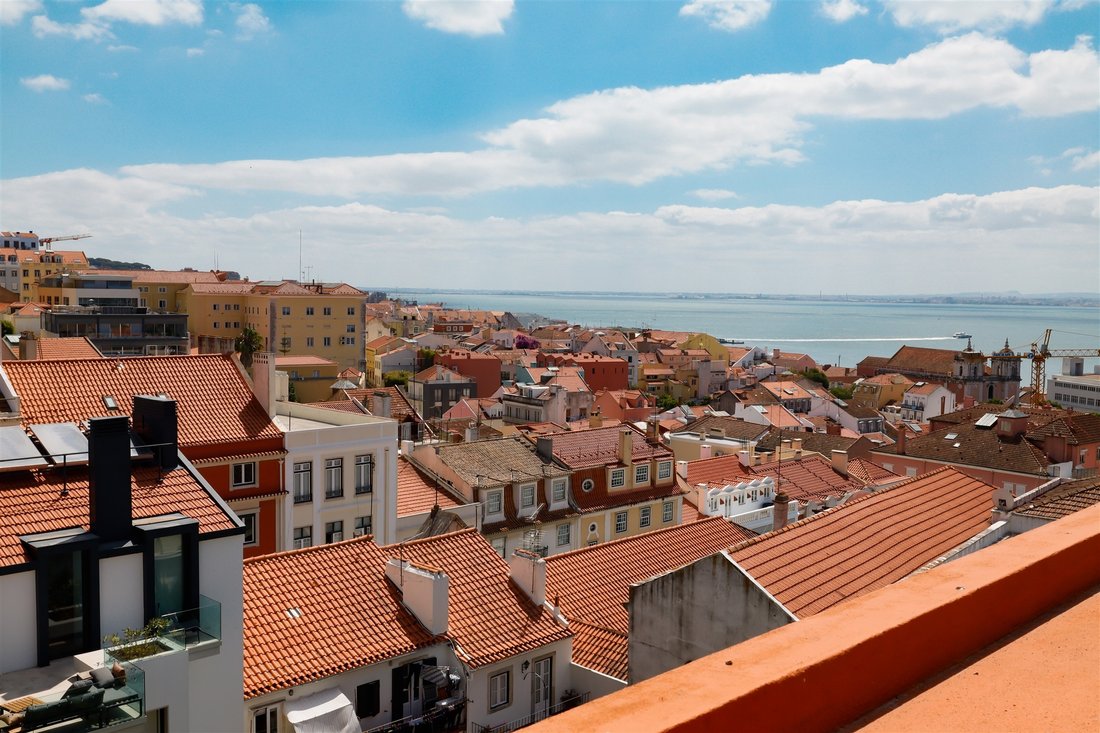 House in Misericordia, Lisbon, Portugal 1 - 16269982