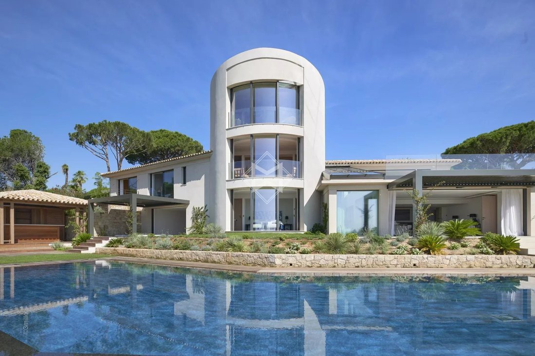 Villa in Ramatuelle, Provence-Alpes-Côte d'Azur, France 5 - 16269177