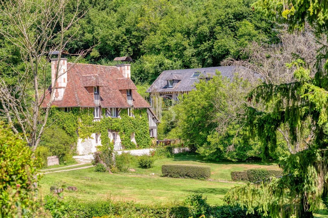 Estate in Manerbe, Normandy, France 1 - 16262857
