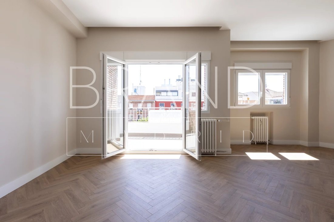 Apartment in Barrio Salamanca, Madrid, Spain 4 - 16262728