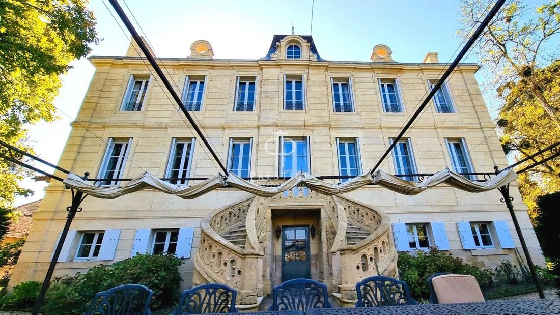 Château des Rêves: A Napoleonic Jewel in Bordeaux’s Golden Vineyards