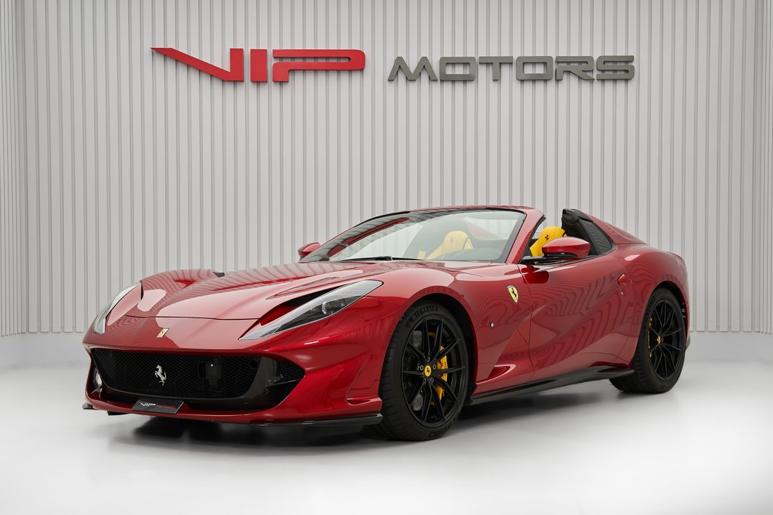Cabriolet in Dubai, Dubai, United Arab Emirates 3 - 16270874