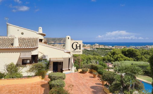 Country House in Xabia / Javea, Valencian Community, Spain 1