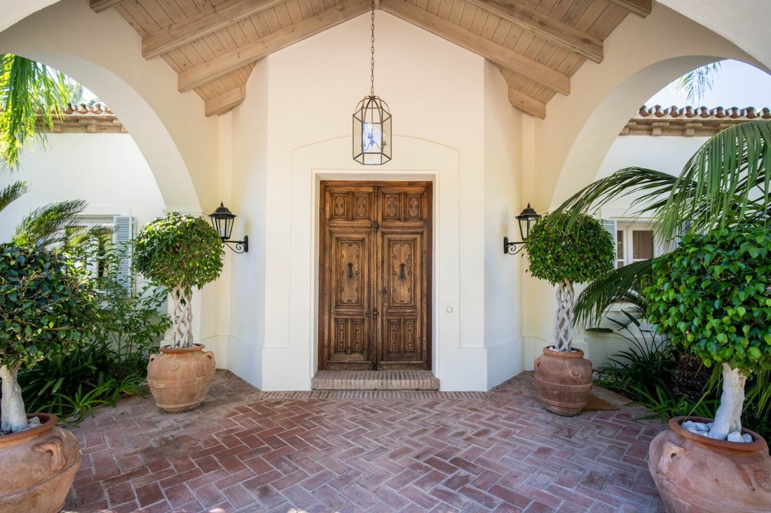 Villa in Sierra Blanca, Marbella, Spain 5 - 16264004