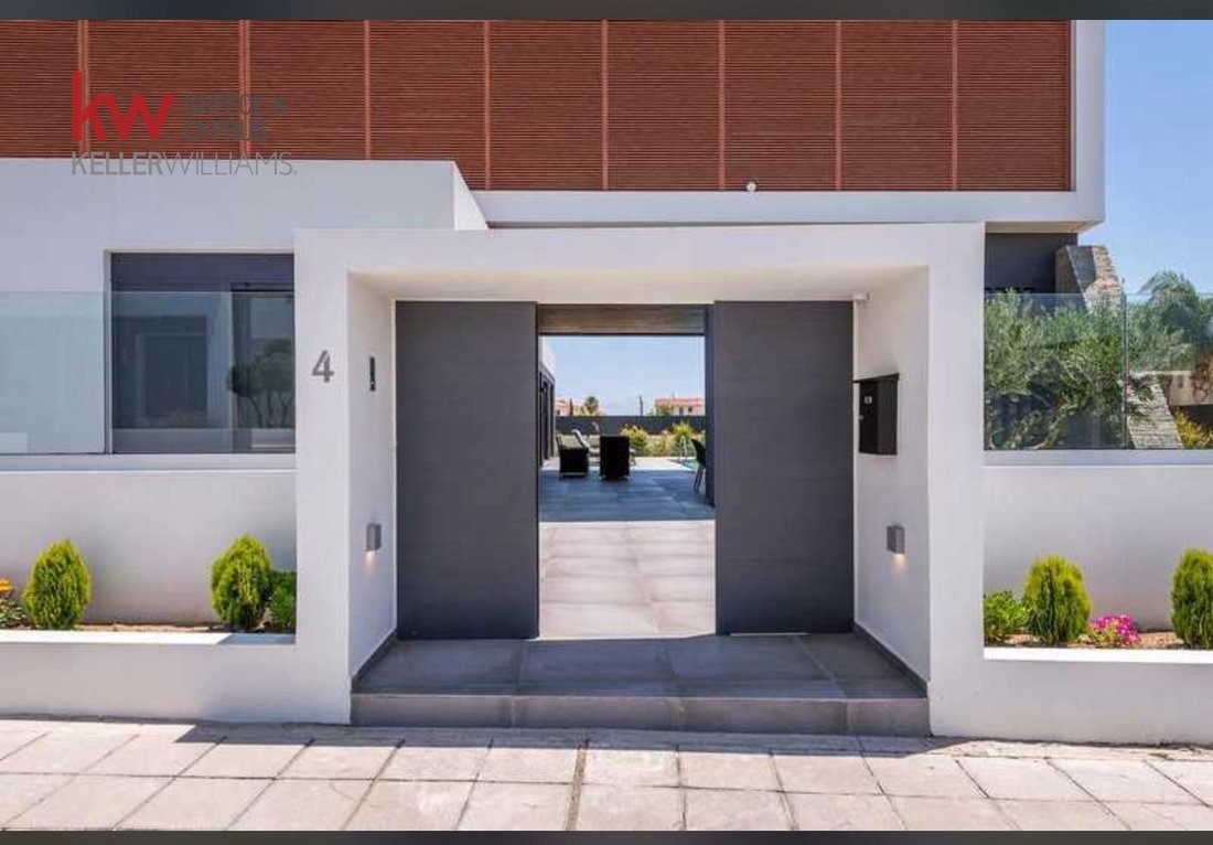 Villa in Aradippou, Larnaca, Cyprus 2 - 16270054