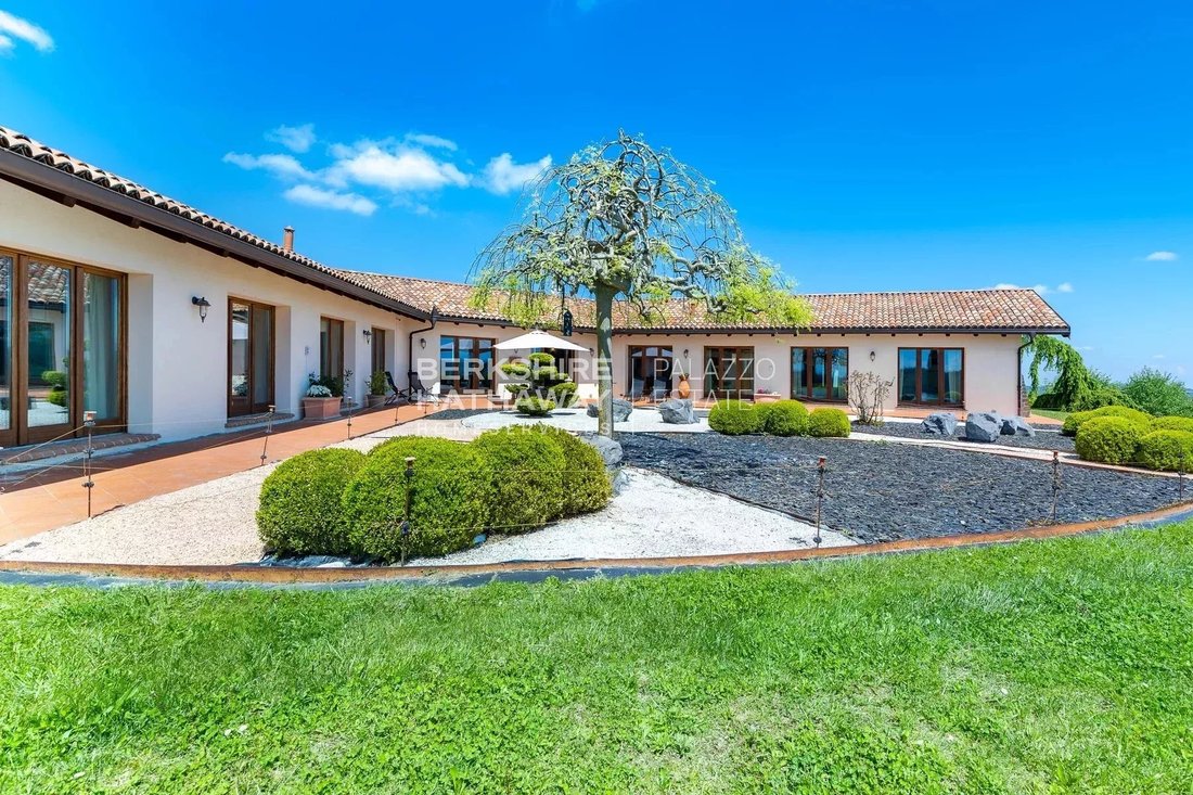 Villa in Roddino, Piedmont, Italy 3 - 16268557