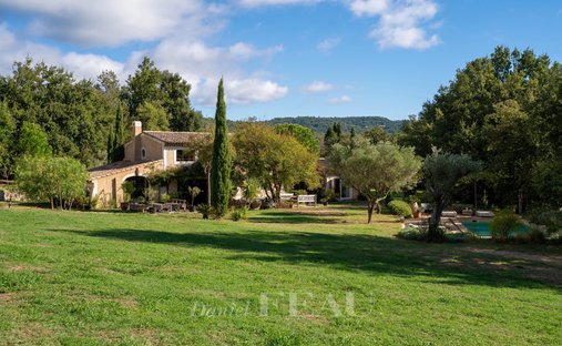Estate in La Garde-Freinet, Provence-Alpes-Côte d'Azur, France 1