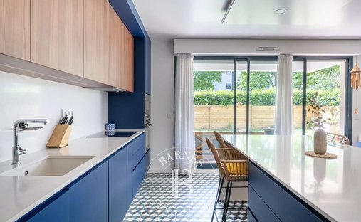 Appartement à Domaine National du Château, Versailles, France 1