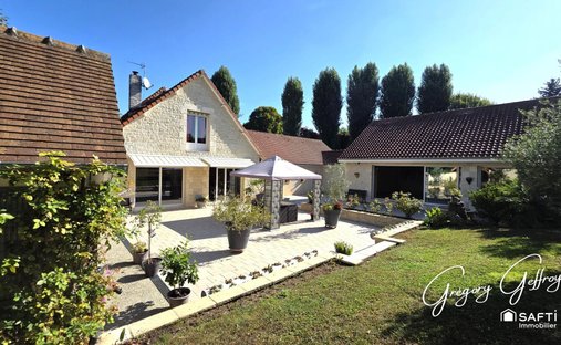 Castle for Sale in Falaise, Normandy, France