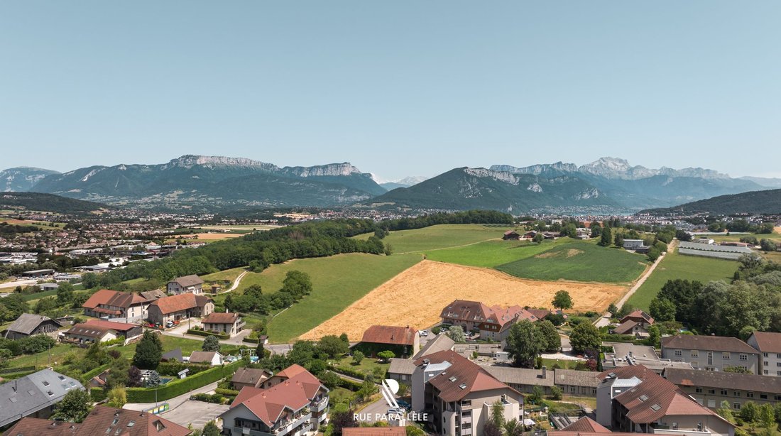 Land in Centre, Poisy, France 1 - 16271681
