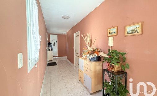 Castle for Sale in Sisteron, Provence-Alpes-Côte d'Azur, France