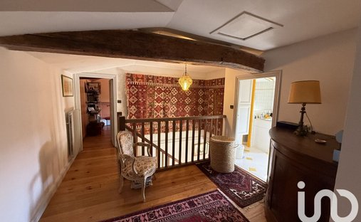 Castle for Sale in Montcaret, Nouvelle-Aquitaine, France