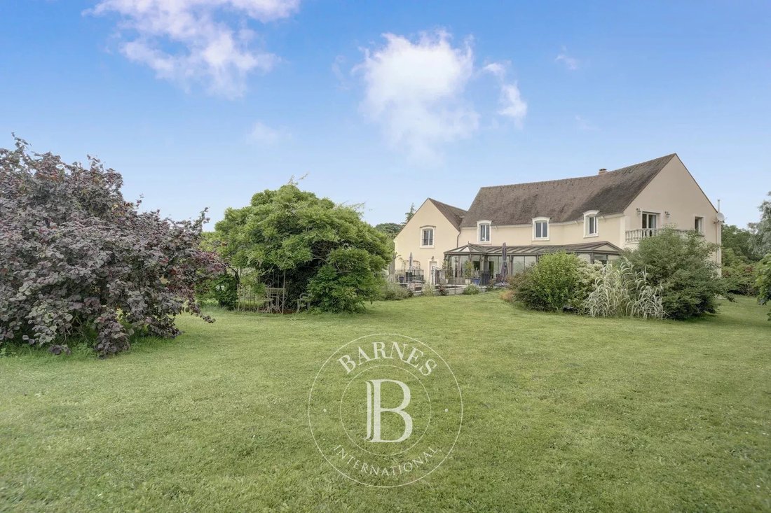 House in Feucherolles, Ile-de-France, France 1 - 16265879