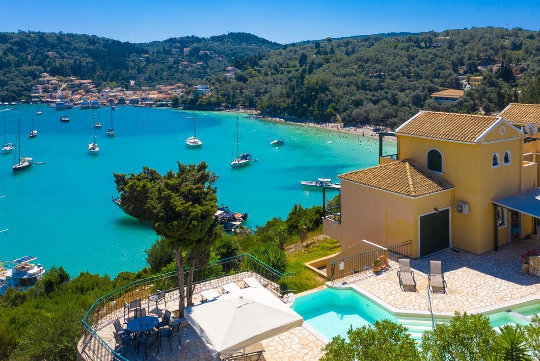 Villa in Paxi, Peloponnese, Western Greece and the Ionian, Greece 1 - 16077927