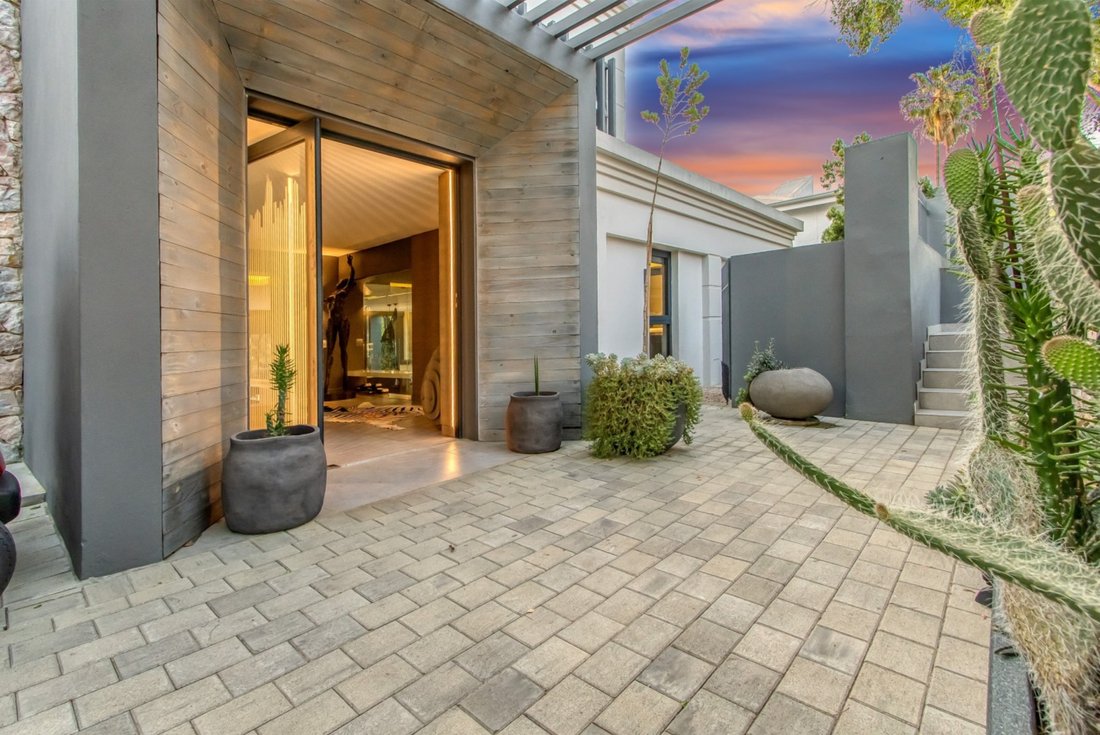 House in Chartwell, Gauteng, South Africa 5 - 16267156