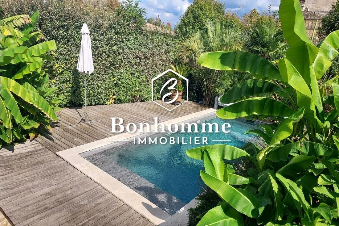 Townhouse in Saint-Caprais-de-Bordeaux, Nouvelle-Aquitaine, France 2 - 16265940