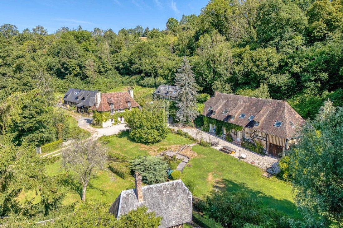 Estate in Manerbe, Normandy, France 2 - 16262857