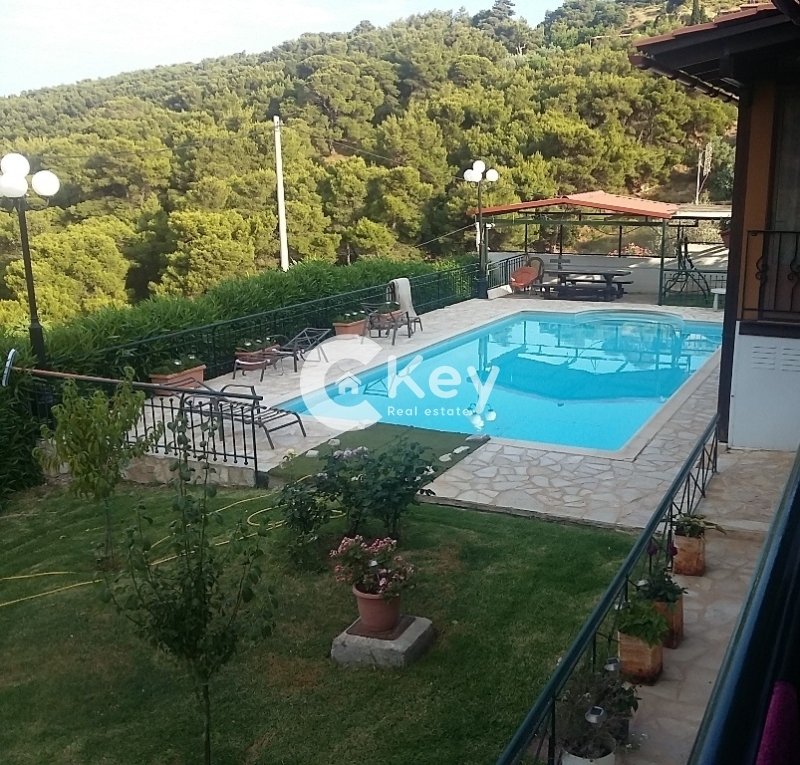 House in Kouvaras, Attica, Greece 1 - 16270427