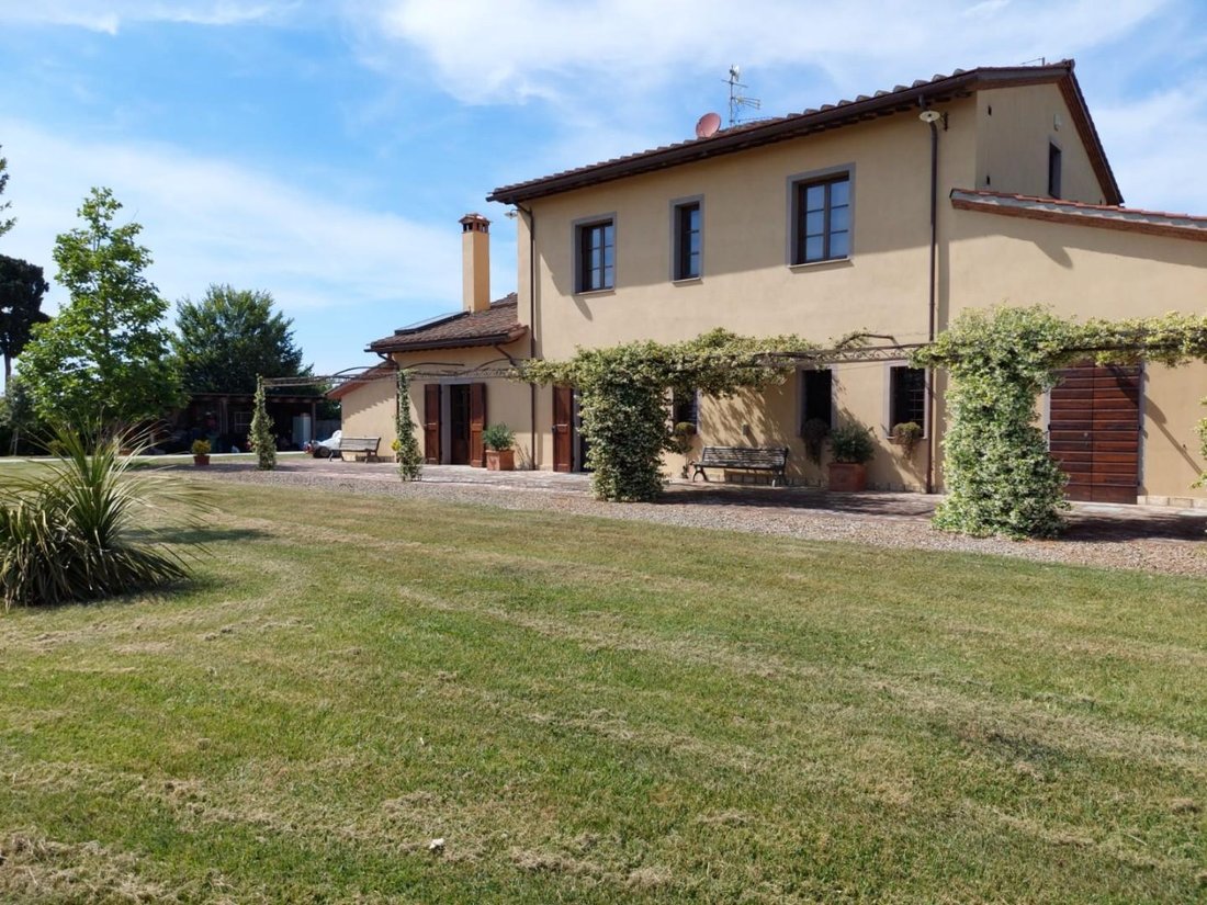 San Frediano a Settimo, Cascina, Tuscany 3 - 16268958
