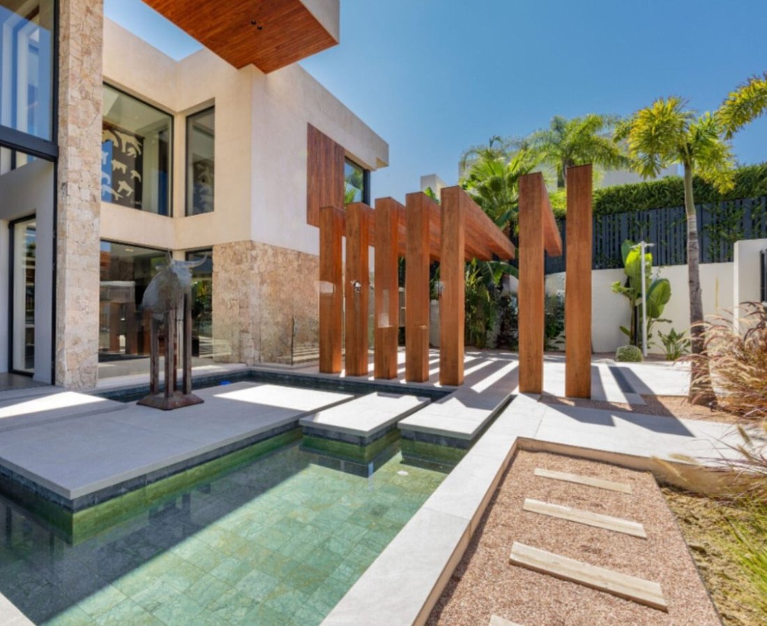 Villa in Benahavis, Andalusia, Spain 4 - 16265602