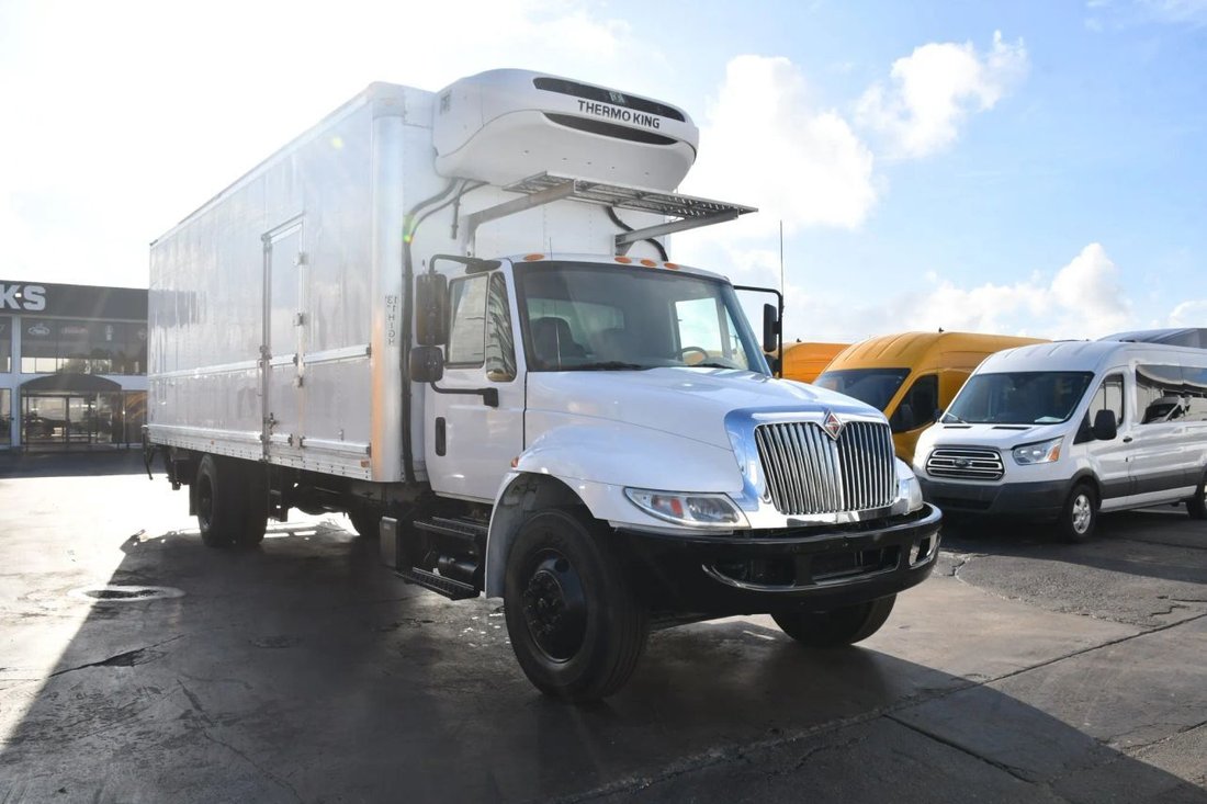 Pickup in Miami, FL, United States 1 - 16274784