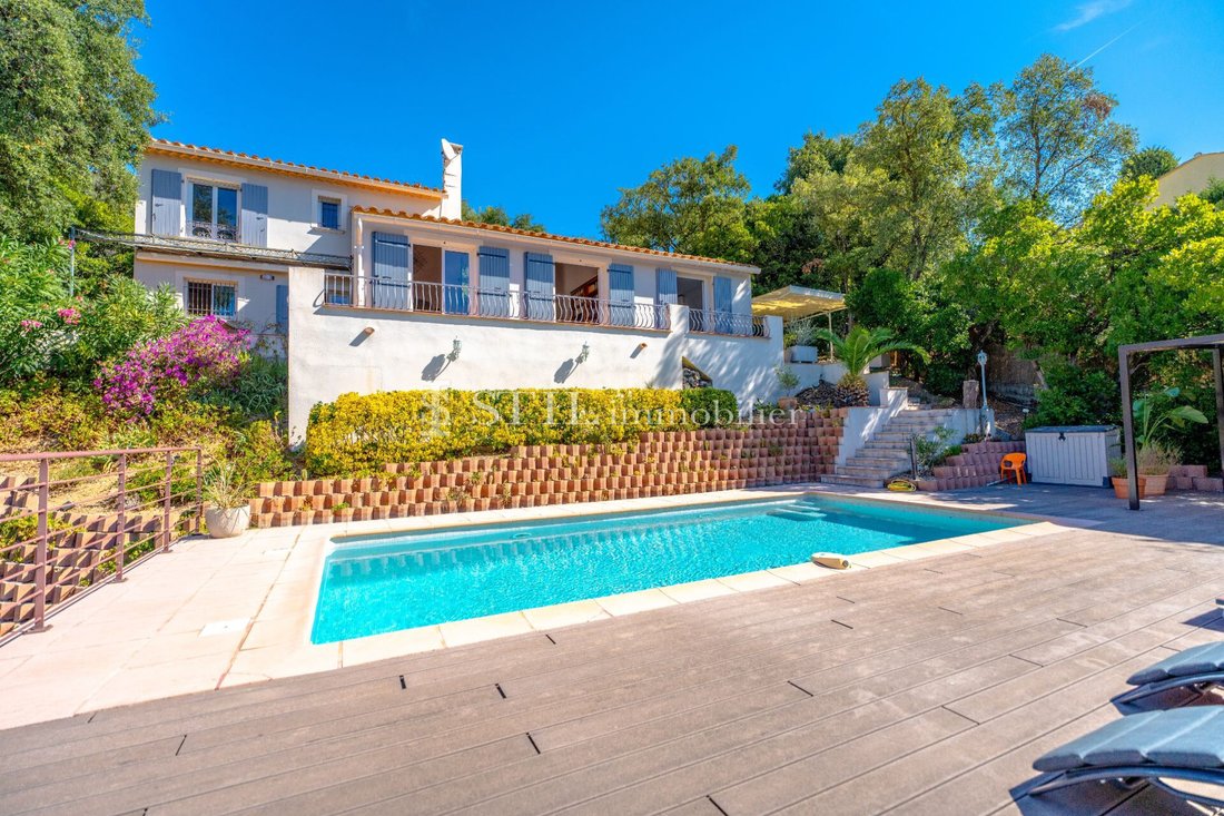 Villa in Les Issambres, Roquebrune-sur-Argens, France 2 - 16266326
