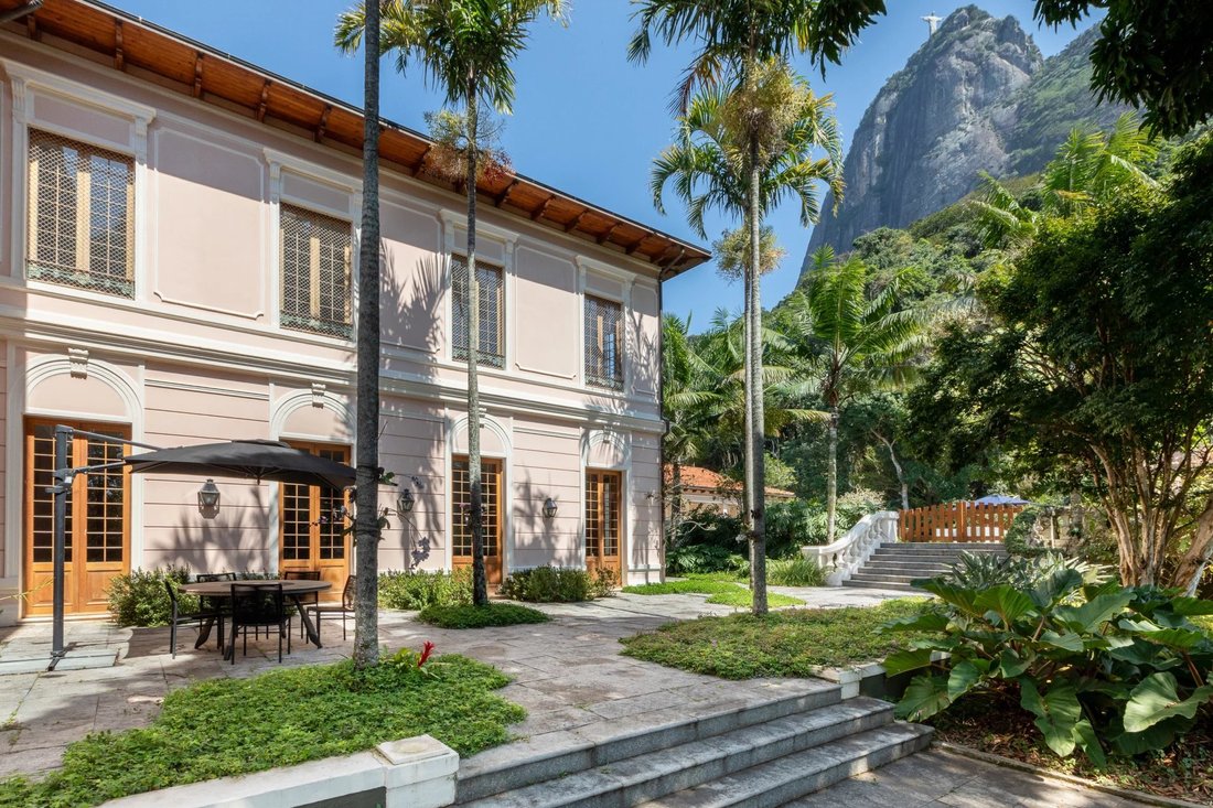 Villa in Rio de Janeiro, State of Rio de Janeiro, Brazil 5 - 10449520