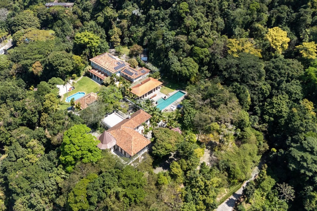 Villa in Rio de Janeiro, State of Rio de Janeiro, Brazil 3 - 10449520