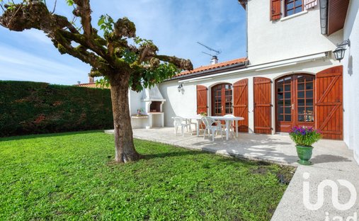 House in Mérignac, Nouvelle-Aquitaine, France 1