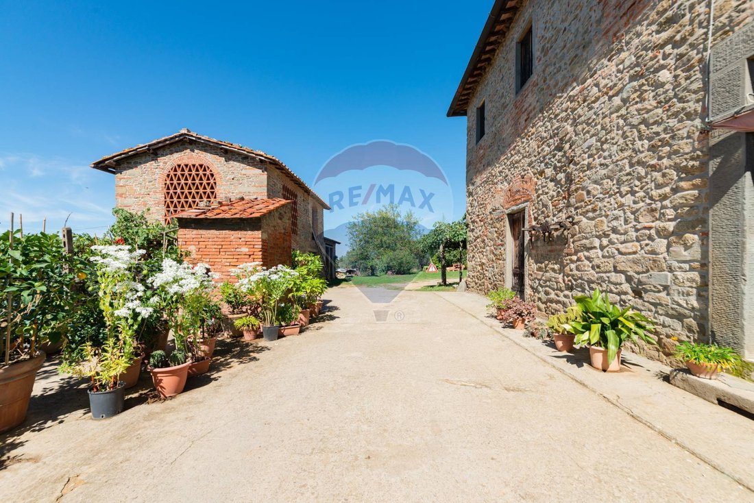 Country House in Reggello, Tuscany, Italy 4 - 16273643