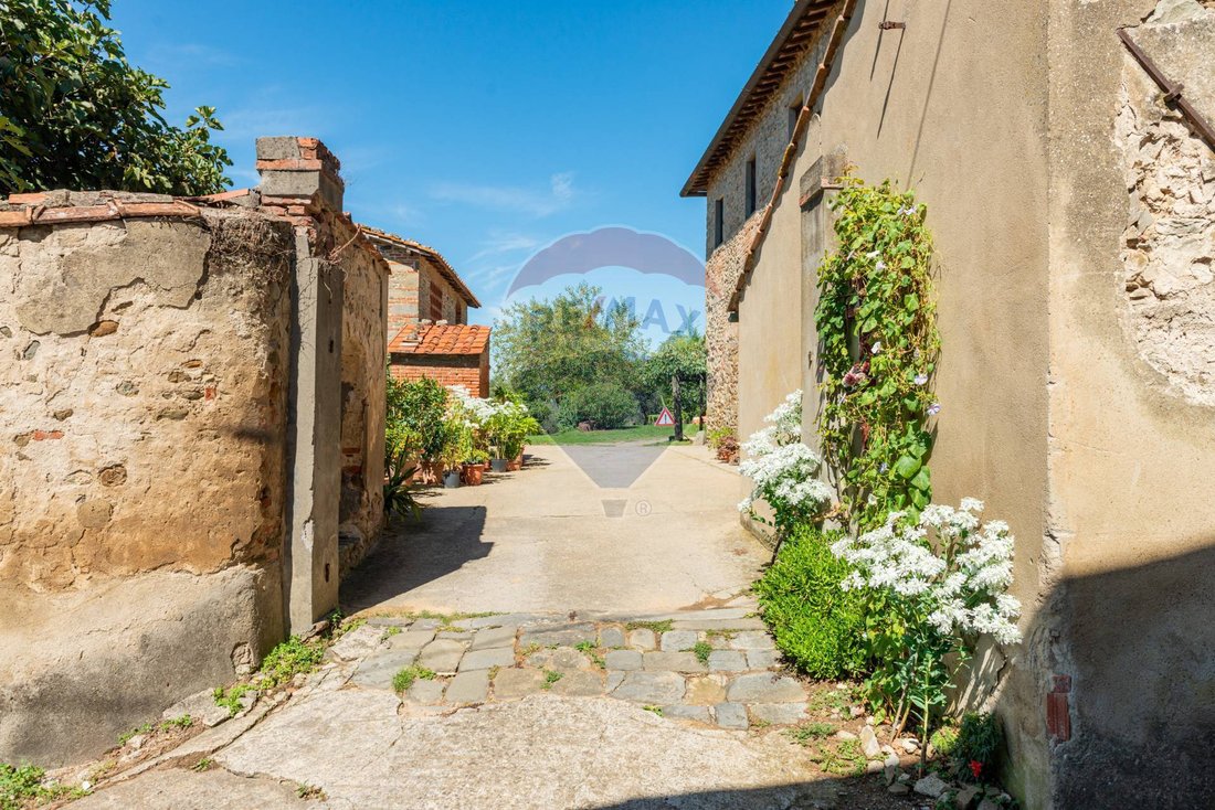 Country House in Reggello, Tuscany, Italy 5 - 16273643