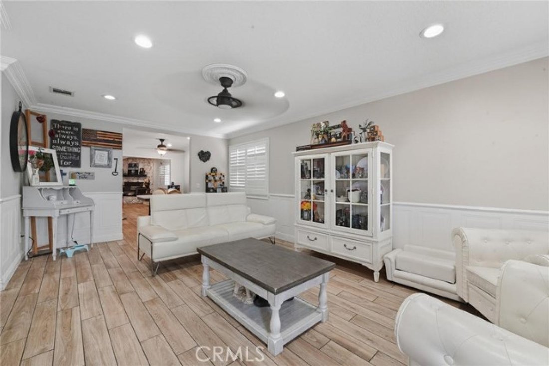 House in Chino, California, United States 3 - 16274462