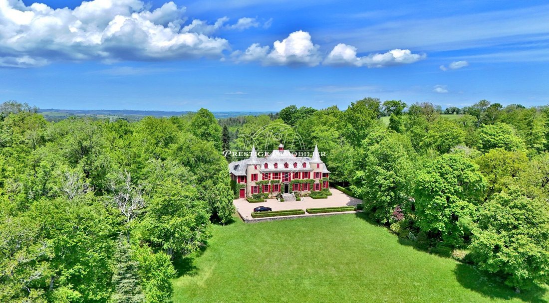 Le Rêve du Tarn: An 18th-Century Château Where Time Stands Still