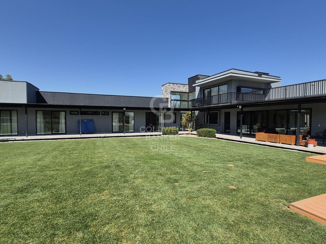 House in Chicureo, Santiago Metropolitan Region, Chile 1 - 16275788