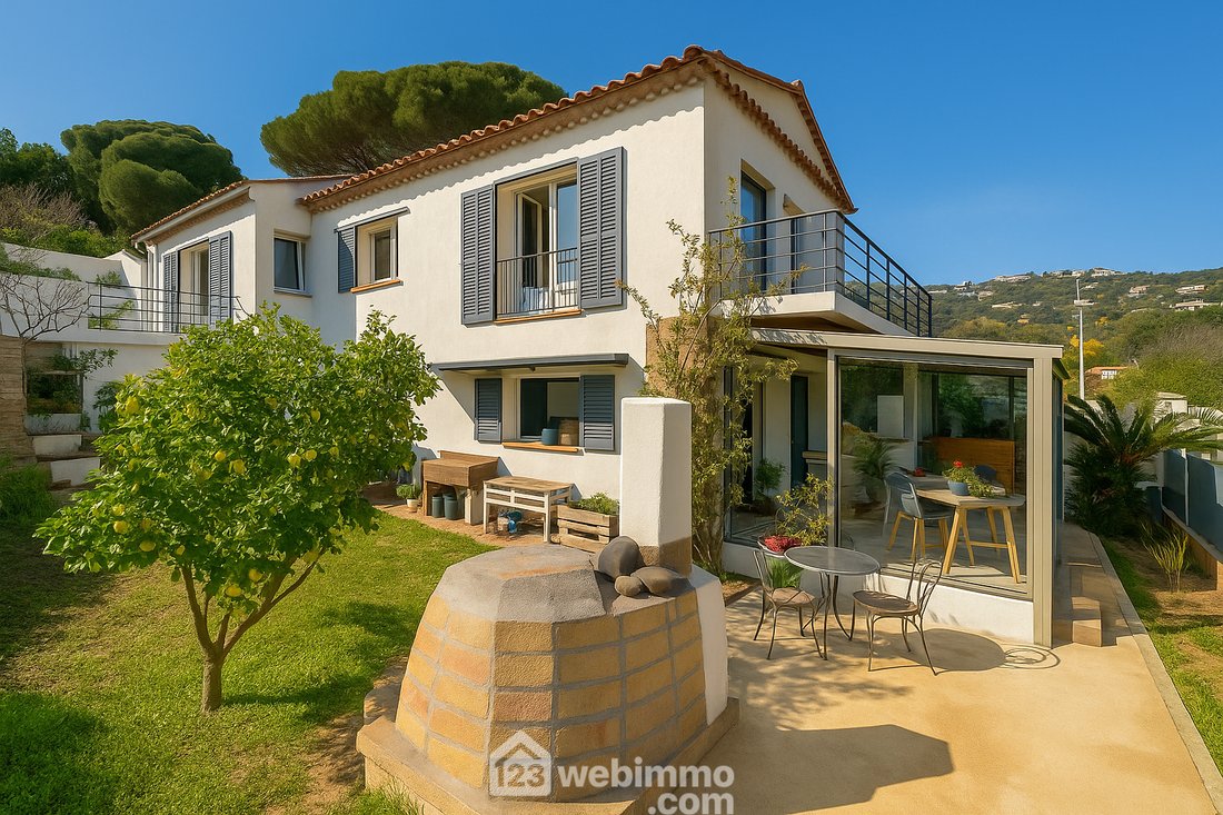Villa in Les Issambres, Roquebrune-sur-Argens, France 3 - 16132520
