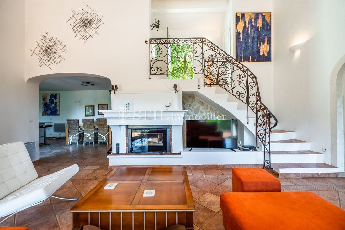Villa in Les Issambres, Roquebrune-sur-Argens, France 4 - 16266326