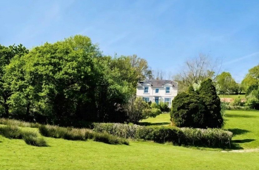House in Llansadwrn, Wales 1 - 16018583
