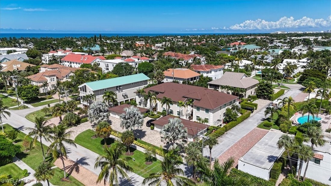Condo in Naples, Florida, United States 1 - 16272595