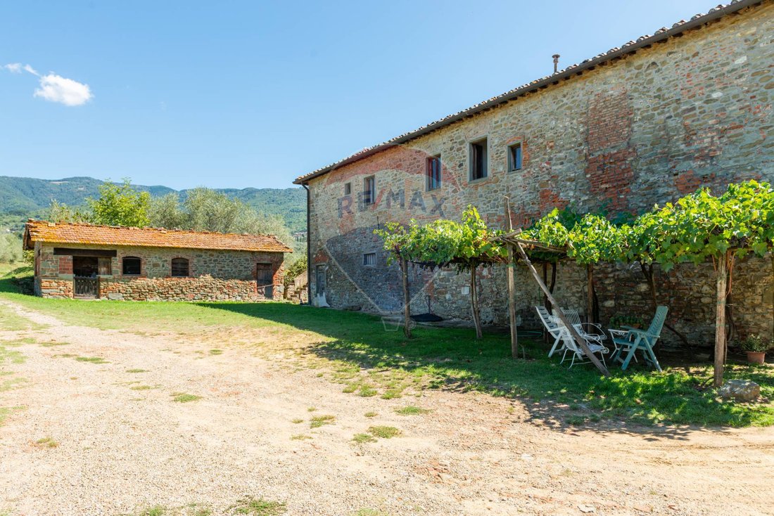 Country House in Reggello, Tuscany, Italy 3 - 16273643
