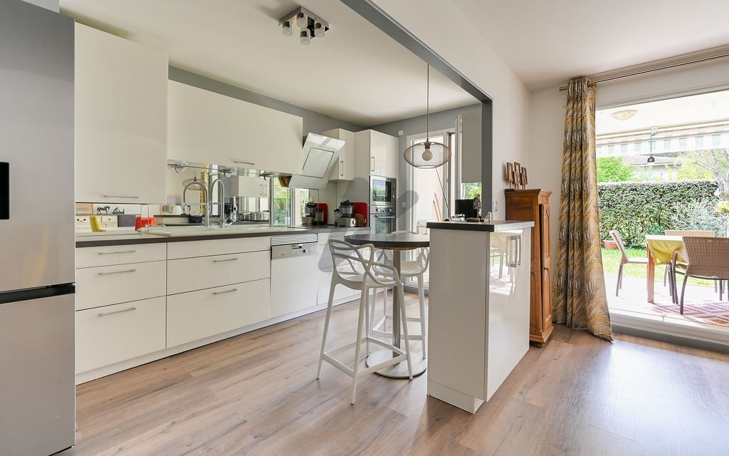 Apartment in Tassin le Bourg, Tassin-la-Demi-Lune, France 3 - 16265145