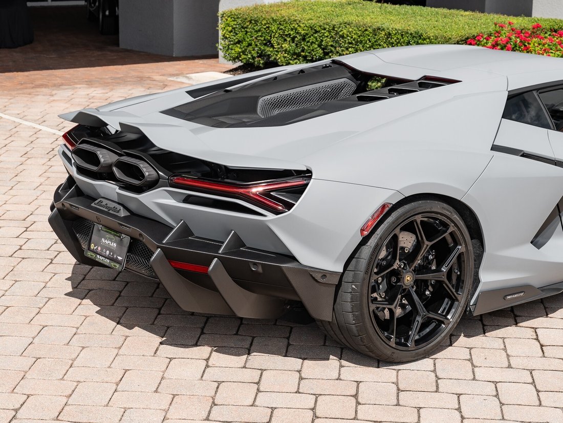 Coupe in Naples, FL 3 - 16266252