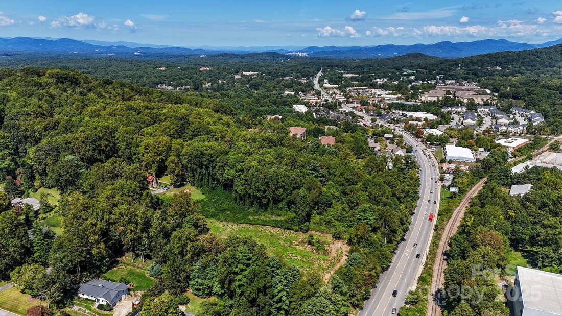 Land in Asheville, North Carolina, United States 4 - 14946015