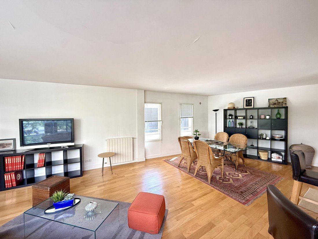 Apartment in Pereire-Malesherbes, Paris 17e Arrondissement, Paris 4 - 16268761