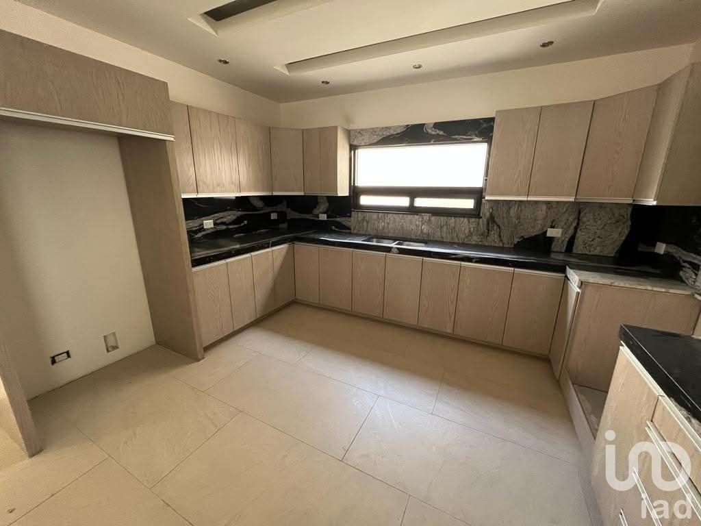 House in Monterrey, Nuevo Leon, Mexico 2 - 16266472