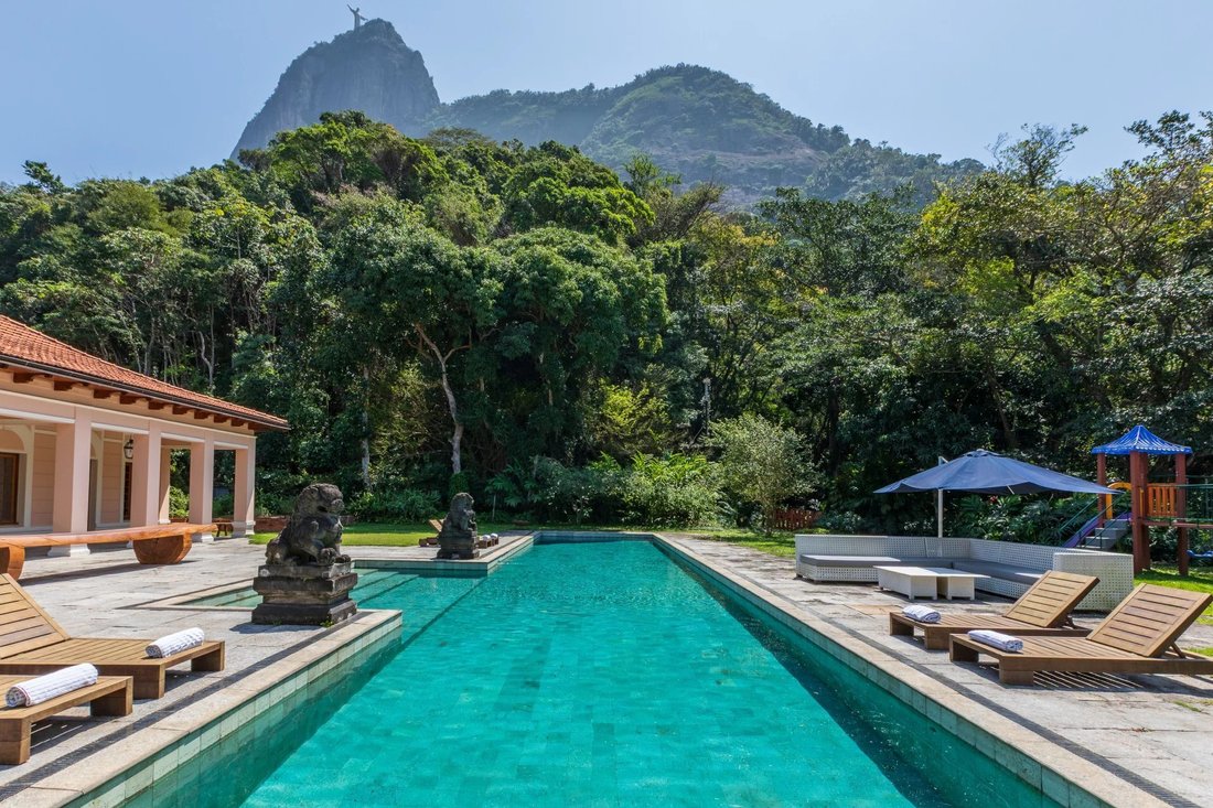 Villa in Rio de Janeiro, State of Rio de Janeiro, Brazil 1 - 10449520