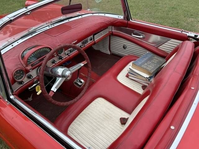Cabriolet in Glendale, United States 3 - 16270600