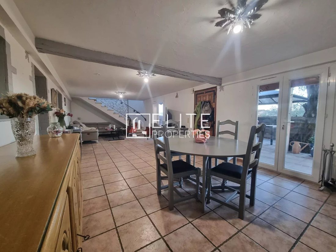 Villa in Spéracèdes, Provence-Alpes-Côte d'Azur, France 4 - 15877239