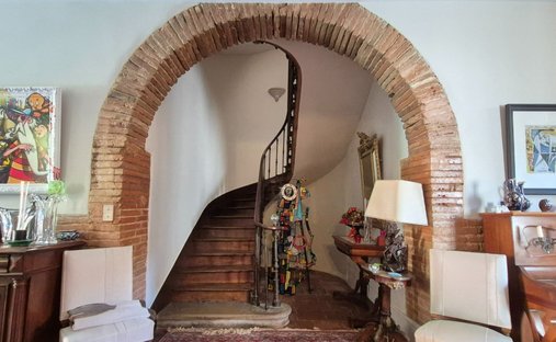 Castle for Sale in Moissac, Occitanie, France